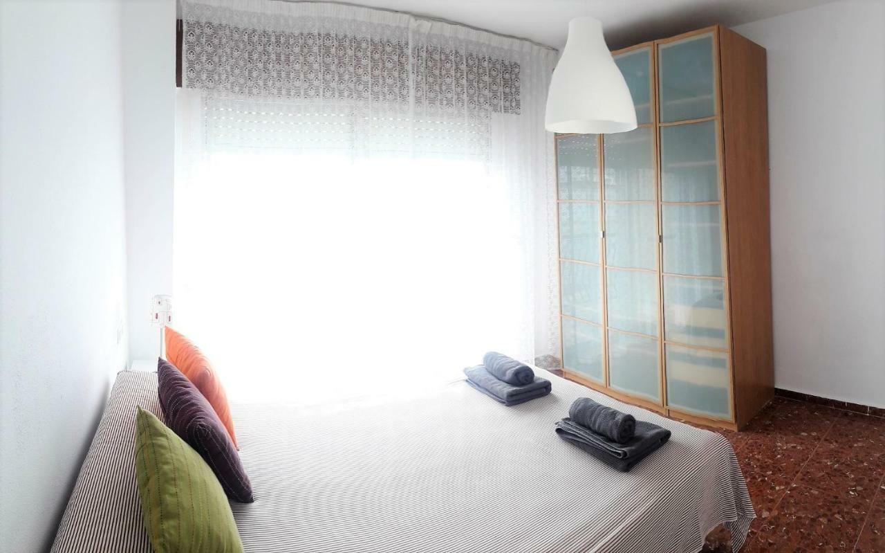 Apartamento Centrico Y Luminoso エステポナ エクステリア 写真